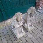 2 mooie verweerde tuinbeelden/ jachthonden, Ophalen, Gebruikt, Steen, Dierenbeeld