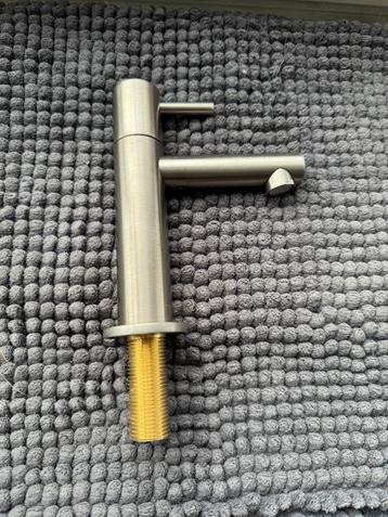 Hotbath Cobber Fonteinkraan - Geborsteld Nikkel beschikbaar voor biedingen