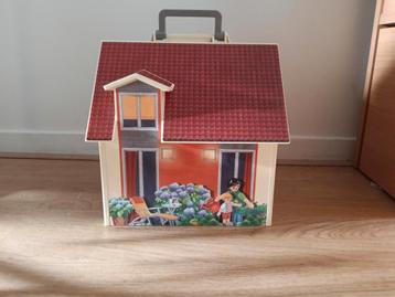 Playmobil meeneem huisje  beschikbaar voor biedingen