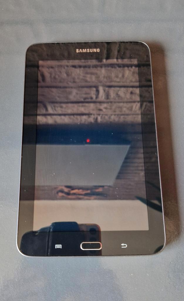 Samsung Tab 3 7" 8GB - Goedkoop! 2 stuks beschikbaar, Computers en Software, Android Tablets, Gebruikt, Wi-Fi, 7 inch of minder