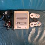 Snes, Super Nintendo met 5 games. Zie foto's., Ophalen of Verzenden, Gebruikt, Met 2 controllers