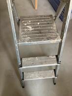 Keukentrap 3 treden Altrex, Ophalen, Gebruikt, Trap, Minder dan 2 meter