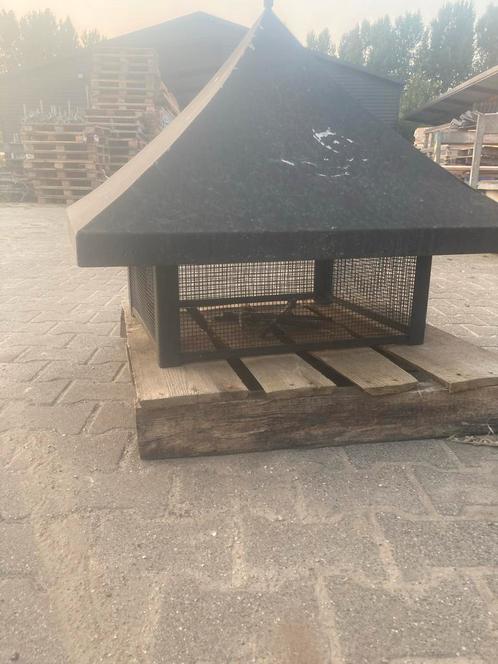 Schoorsteenkap met Windwijzer 49cmx60cm onder 80cmx90cm bove, Tuin en Terras, Windwijzers en Windmolens, Gebruikt, Ophalen