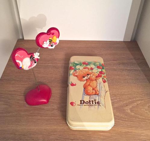 Nieuw: foto houder roze hartjes; Diddl memohouder, Verzamelen, Diddl, Nieuw, Beeldje of Figuurtje, Verschillende figuren, Ophalen of Verzenden