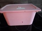 Roze ikea Bak met Deksel, Ophalen of Verzenden, Gebruikt, Minder dan 50 cm, Minder dan 50 cm