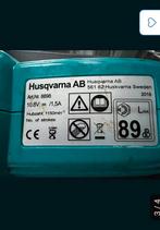 Gardena/Husqvarna GEZOCHT: oplaadsnoer t.b.v. buxusschaar, Ophalen of Verzenden, Zo goed als nieuw