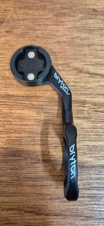 Bryton Fietsnavigatiehouder beschikbaar voor biedingen