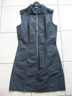 Zwart getailleerd Benetton jurkje - maat xs - lengte 88 cm, Kleding | Dames, Benetton, Zwart, Ophalen of Verzenden, Zo goed als nieuw