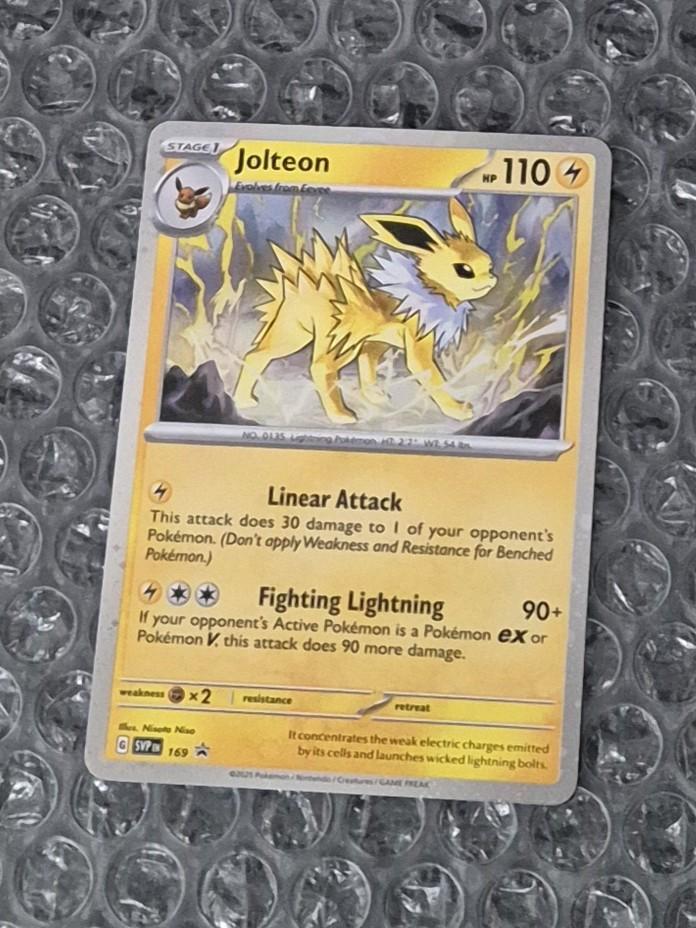 Holo Foil Jolteon 169 SVP Scarlet & Violet Black Star Promo, Hobby en Vrije tijd, Verzamelkaartspellen | Pokémon, Zo goed als nieuw