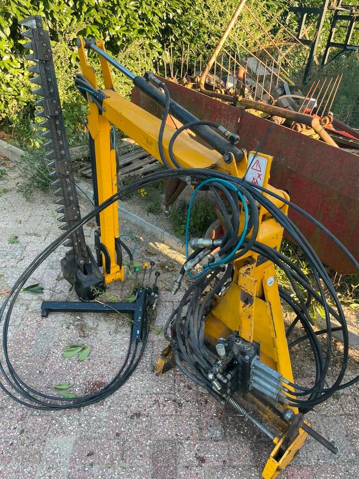 Maaiarm, Tuin en Terras, Heggenscharen, Gebruikt, Elektrisch, Ophalen
