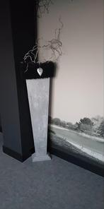 Hoge staande siervaas, Huis en Inrichting, Woonaccessoires | Zuilen en Pilaren, Ophalen, Zo goed als nieuw
