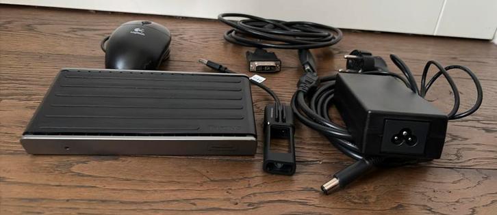 Targus Dockingstation DOCK180EUZ-52, Computers en Software, Dockingstations, Zo goed als nieuw, Docking station, Laptop, Ophalen