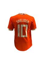 Wesley Sneijder gesigneerd Nederland 2008 Thuis Shirt, Verzamelen, Sportartikelen en Voetbal, Soccersignings.nl, Shirt, Ophalen of Verzenden
