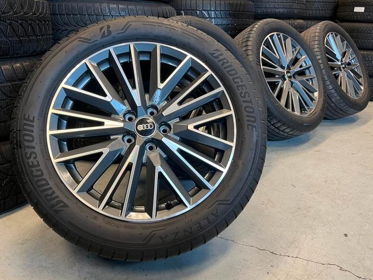 19” Originele Audi Q3 Tiguan Bridgestone zomerset, Auto-onderdelen, Banden en Velgen, Banden en Velgen, Zomerbanden, 19 inch, 235 mm