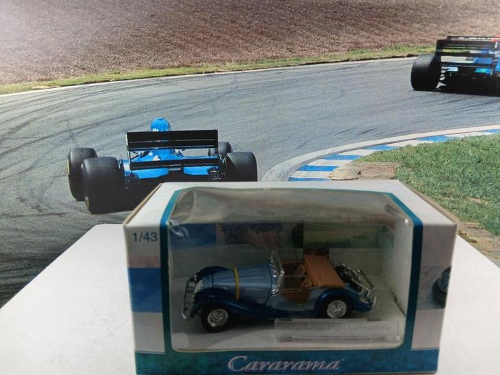 cararama 1/43 morgan plus eight, Hobby en Vrije tijd, Modelauto's | 1:43, Zo goed als nieuw, Auto, Overige merken, Ophalen of Verzenden