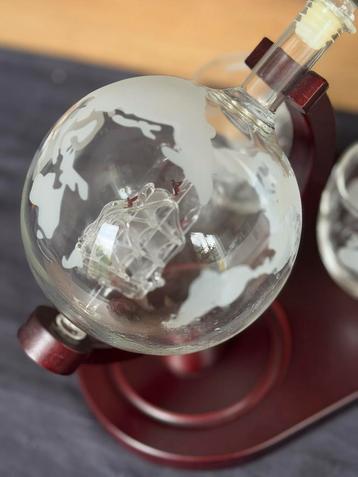 Globe Decanteerder Set met Zeilschip beschikbaar voor biedingen