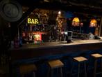 Complete Bar incl. Krukken, Spoelbak, Lampen, Drank - Garage, Huis en Inrichting, Barren, Ophalen of Verzenden, Gebruikt, Inclusief barstoelen