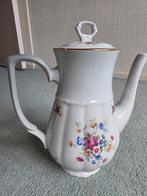 Poolse koffiepot met bloemmotief, Ophalen