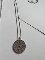 leuke ketting met ronde hanger, Sieraden, Tassen en Uiterlijk, Overige materialen, Ophalen of Verzenden, Zilver