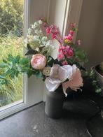 Vaas met zijdenbloemen, Huis en Inrichting, Ophalen of Verzenden, Zo goed als nieuw