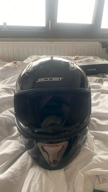 Gebruikte scooter helm beschikbaar voor biedingen