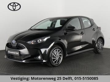Toyota Yaris 1.5 HYBRIDE BLACKLINE GARANTIE 5-2034 AUTOMAAT. beschikbaar voor biedingen