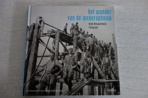 Boek, Het wonder van de wederopbouw, Boeken, Geschiedenis | Vaderland, Zo goed als nieuw, 20e eeuw of later, Ophalen of Verzenden