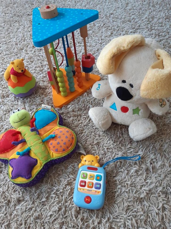 Leuk veelzijdig babyspeelgoed pakket in de box of onderweg, Kinderen en Baby's, Speelgoed | Babyspeelgoed, Zo goed als nieuw, Overige typen