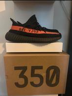 Yeezy 350 Boost Core Red, Kleding | Heren, Schoenen, Overige kleuren, Nieuw, Ophalen of Verzenden, Sneakers of Gympen