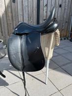 Kentaur Young Dressage zadel lakrand 16 inch, Dieren en Toebehoren, Zo goed als nieuw, Dressuur, Ophalen