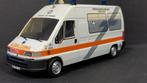 Fiat Ducato ambulance witte kruis Milaan 1:43 Giocher Pol, Hobby en Vrije tijd, Modelauto's | 1:43, Zo goed als nieuw, Verzenden