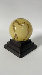 Art deco plafondlamp genarmerde bol + mooie houder bakeliet, Ophalen of Verzenden