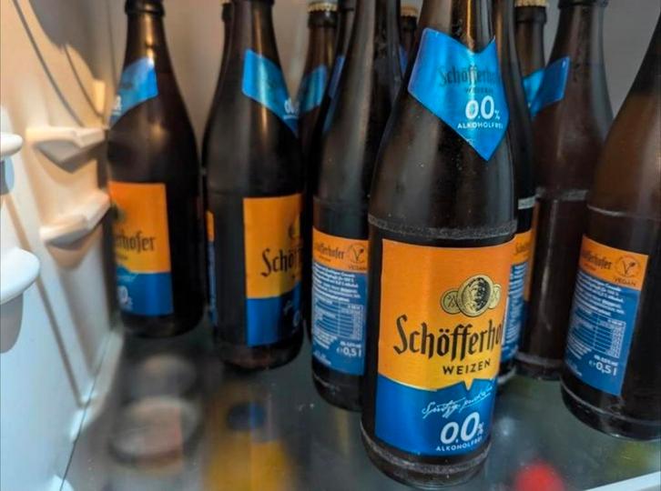 Schöfferhofer Weizen 0.0% – Duits alcoholvrij bier, Verzamelen, Biermerken, Flesje(s), Overige merken, Ophalen of Verzenden