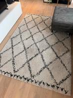 Hoogpolig vloerkleed / wit met ruit, Ophalen, Gebruikt, Wit, 150 tot 200 cm