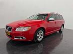 Volvo V70 2.0T AUT R-Edition / Leder / standkachel, Auto's, Volvo, Euro 5, Zwart, 4 cilinders, 1558 kg