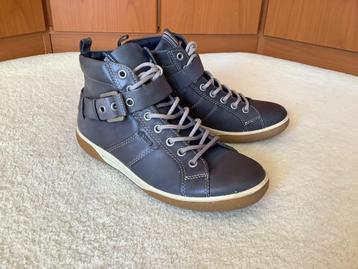 Prachtige blauw leer schoenen/sneakers van merk ECCO, 36. beschikbaar voor biedingen