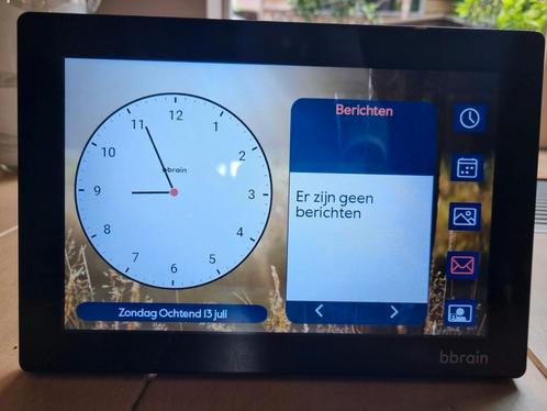 Bbrain dementieklok family G2 interactief, Huis en Inrichting, Woonaccessoires | Klokken, Zo goed als nieuw, Ophalen