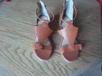 Dames schoenen, Ophalen of Verzenden, Nieuw, Pumps