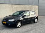 Renault Mégane 1.6-16V Tech Line APK 12-05-2026+XENON+PANOR, Voorwielaandrijving, Stof, Gebruikt, Zwart