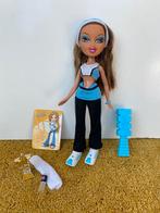Bratz Yasmin Play Sportz 2007 pop, Ophalen of Verzenden, Zo goed als nieuw, Barbie
