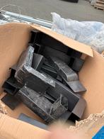 Diverse bouwmaterialen - ventilatie, dakdoorvoer, hulpstukke, Ophalen, Kunststof, Gebruikt, Zwart