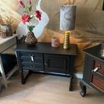 Klein dressoir, Vlierboomstraat 579, Zo goed als nieuw, Wouwww by Janou, 25 tot 50 cm