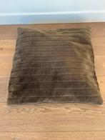 Kussen groot donkerbruin Teddy stof 80x80, Ophalen, Gebruikt, Bruin, Vierkant
