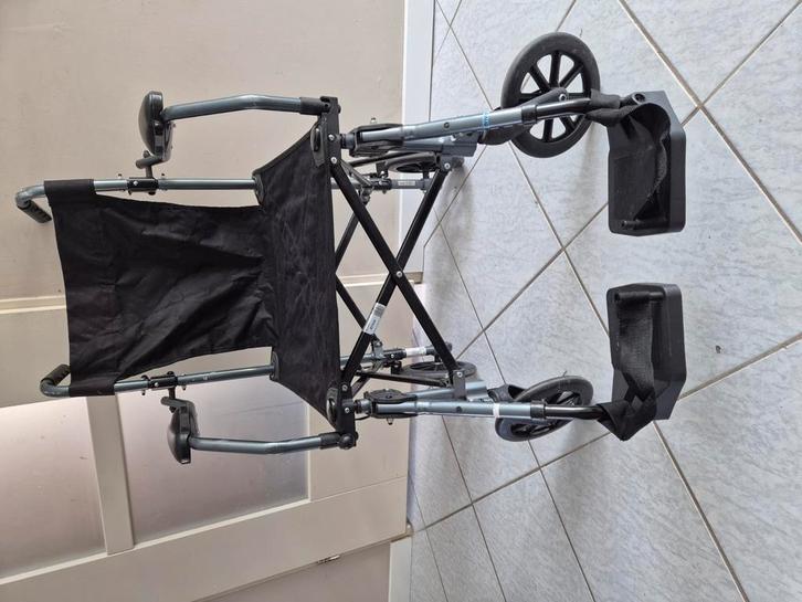 Compacte rolstoel (paraplu effect), Diversen, Rolstoelen, Gebruikt, Ophalen