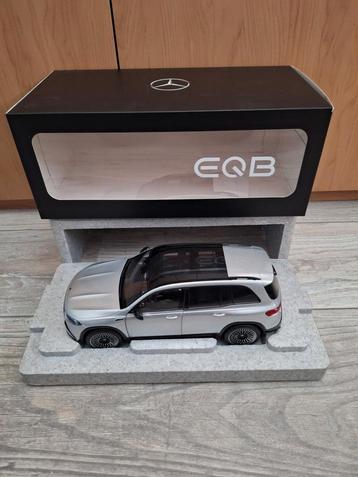Mercedes-Benz EQB 1:18 dealerversie beschikbaar voor biedingen