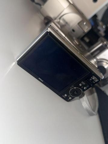 Nikon Coolpix S51 beschikbaar voor biedingen