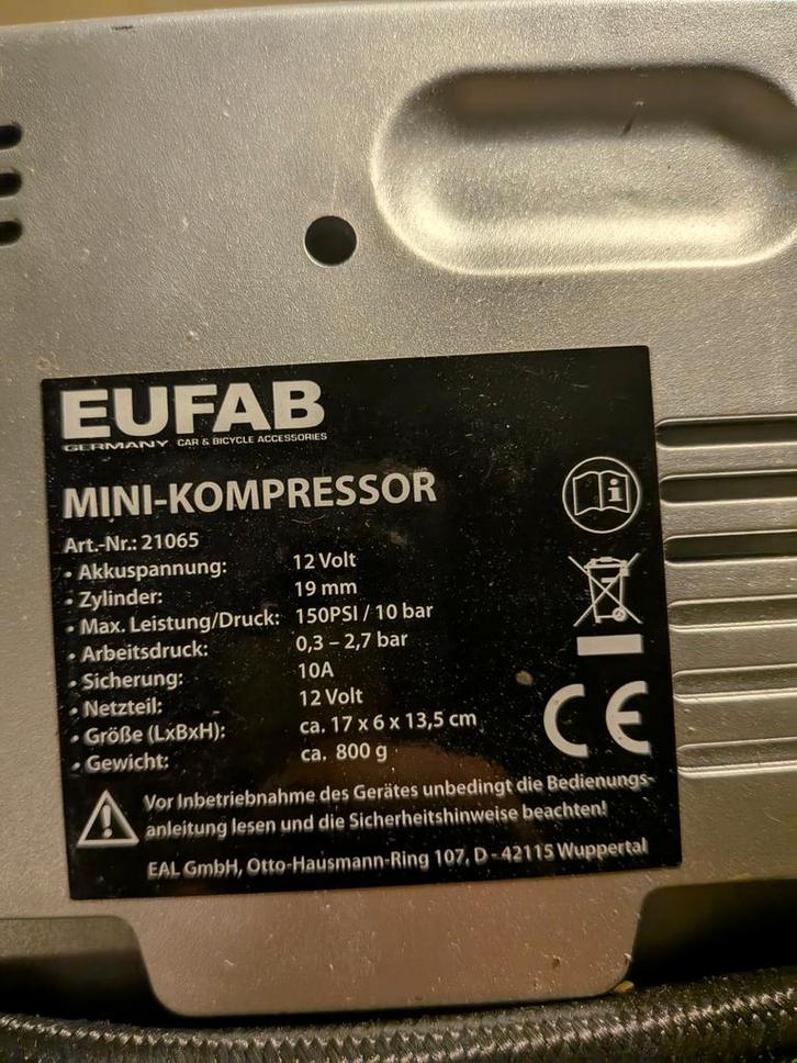 Eufab Mini Compressor - Draagbaar en Handig!, Auto diversen, Autogereedschap, Gebruikt, Ophalen of Verzenden