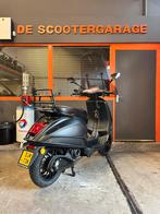 Vespa Sprint brom 45km 2017 e3, Ophalen, Vespa, Gebruikt, Overige modellen