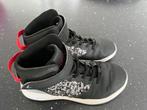 Basketbalschoenen, Sport en Fitness, Ophalen of Verzenden, Zo goed als nieuw, Schoenen