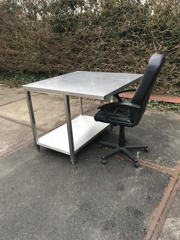 RVS BURO / RVS Werktafel beschikbaar voor biedingen